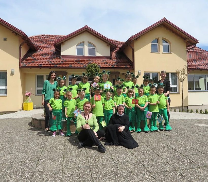 Kindergarten „Holy Family”