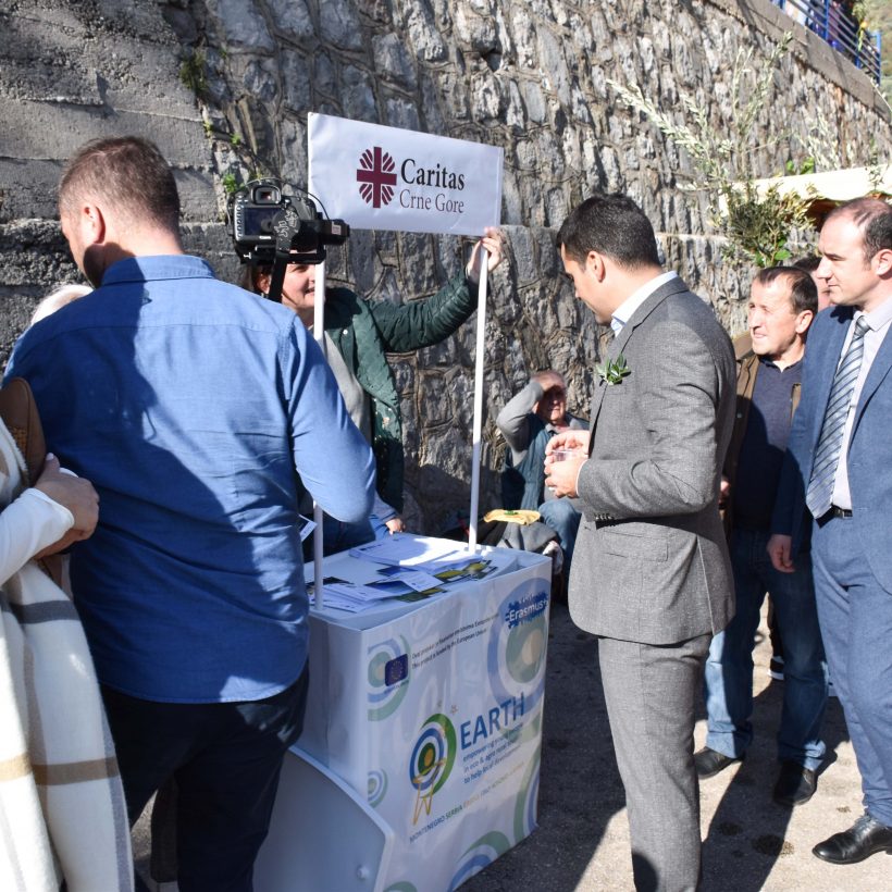 Shared information about eco and agro tourism, possibilities of self-entrepreneurship on Festival of olives